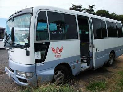 nissan civilian bus 594691 003