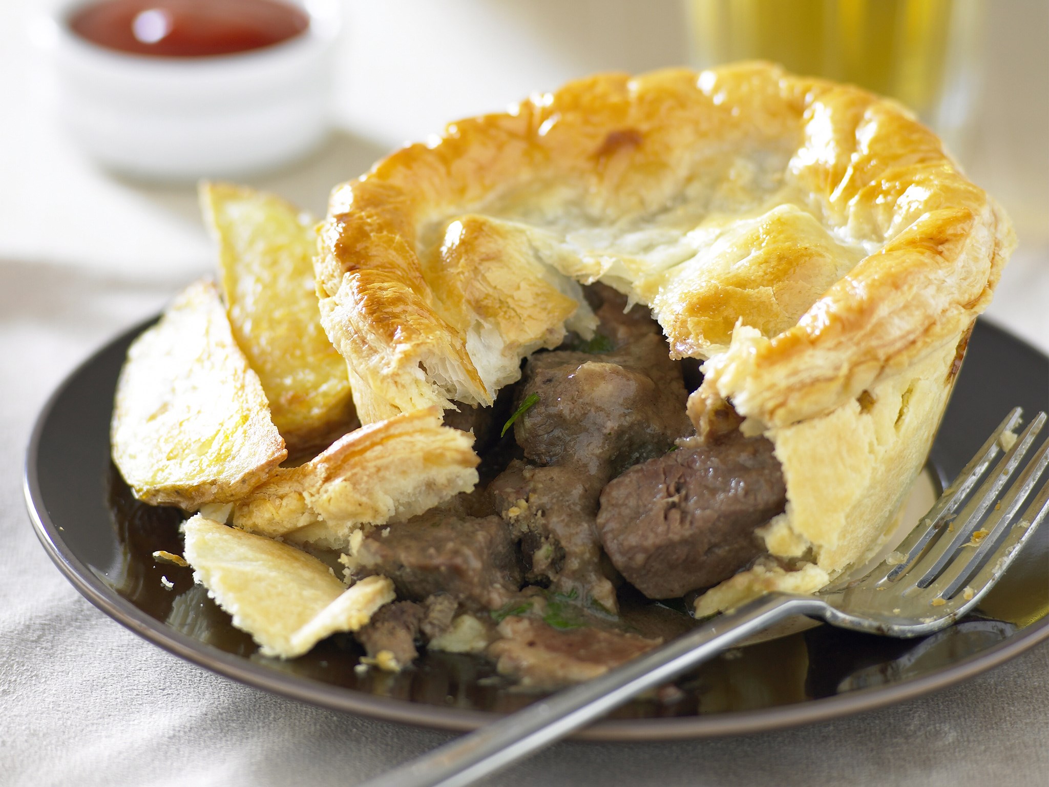 Steak and kidney pies recipe | FOOD TO LOVE