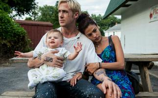 Gosling and Mendes in The Place Beyond The Pines