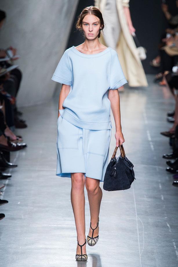 <strong>Designer:</strong> Bottega Veneta <br> <strong>Collection:</strong> Spring Summer 2015 <br> <strong>Location:</strong> Milan Fashion Week