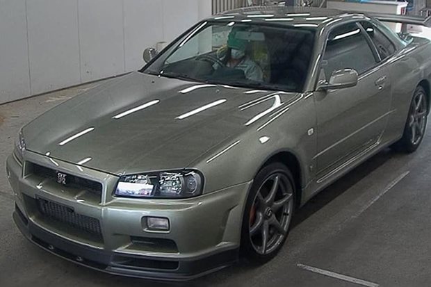 Nissan R34 Skyline Gt R Sells At Auction For Truly Stunning Price