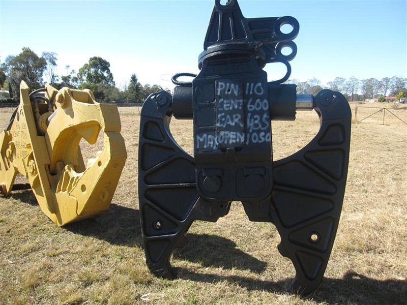 used primary crushers, 2 available 33607 004