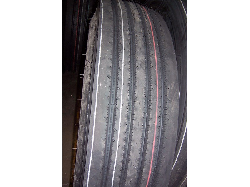 other truck tyre 11r22.5 295/80r22.5 275/70r22.5 255/70r22.5 9.5r17.5 308926 004