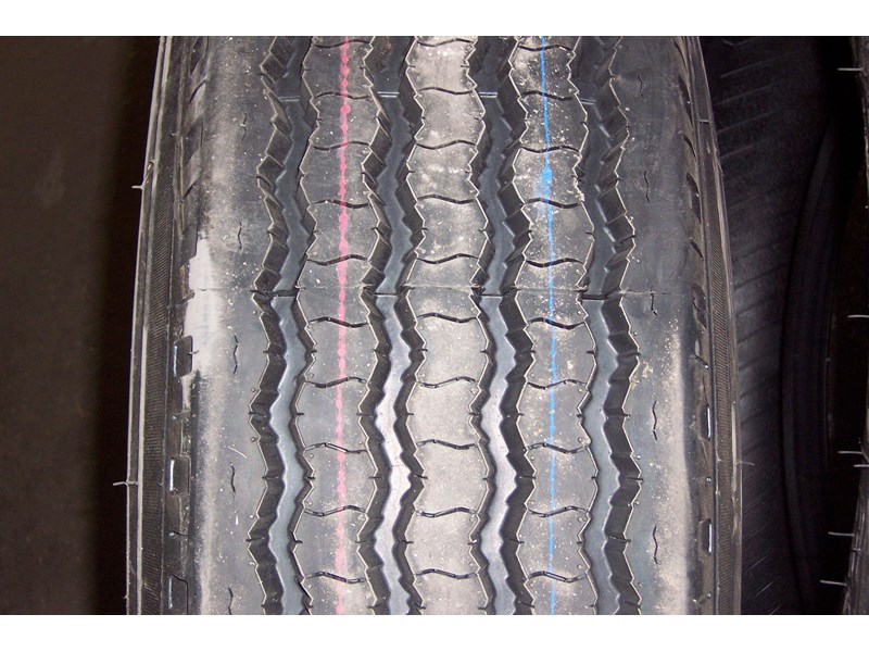 other truck tyre 11r22.5 295/80r22.5 275/70r22.5 255/70r22.5 9.5r17.5 308926 002