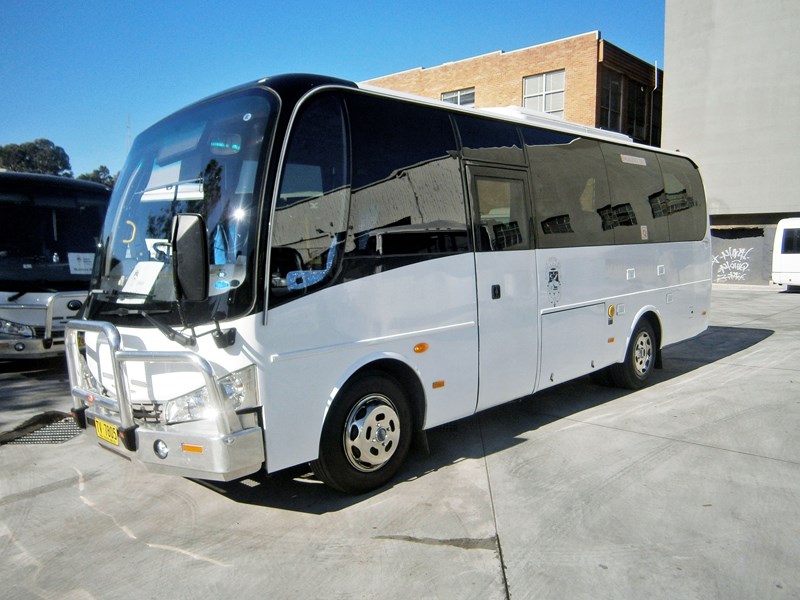 yutong zk6760daa minicoach, 2012 model 314808 001