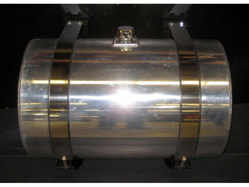 hydraulic oil tanks - polished alloy 18292 006
