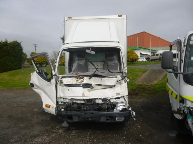 toyota toyoace 526302 002