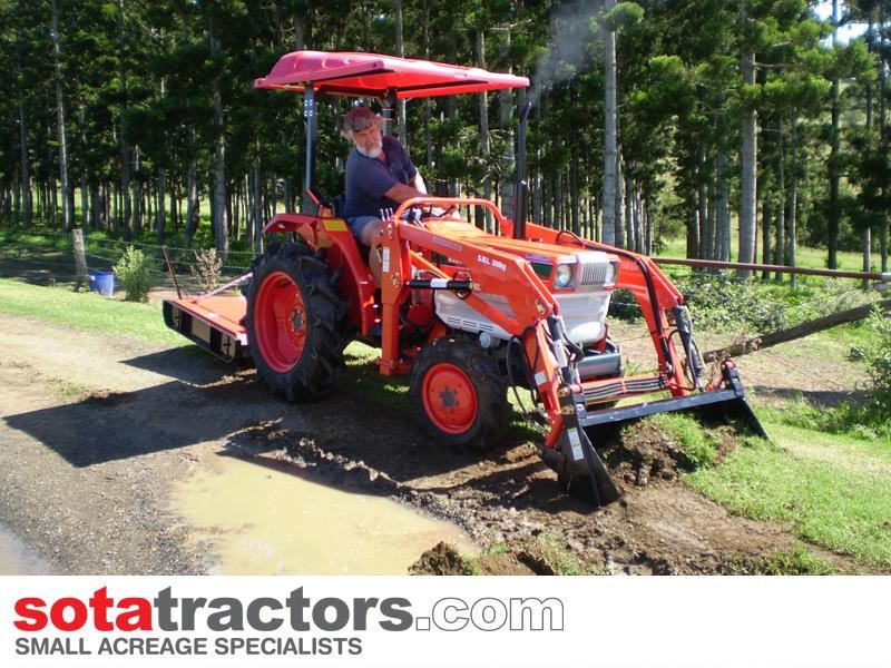 kubota l2202dt tractor + 4 in 1 loader + backhoe 644625 008