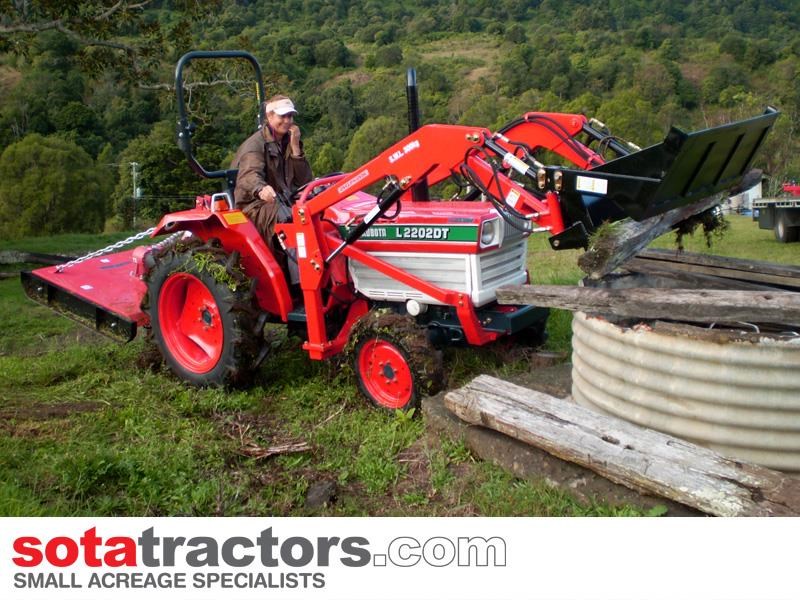 kubota l2202dt tractor + 4 in 1 loader + backhoe 644625 010