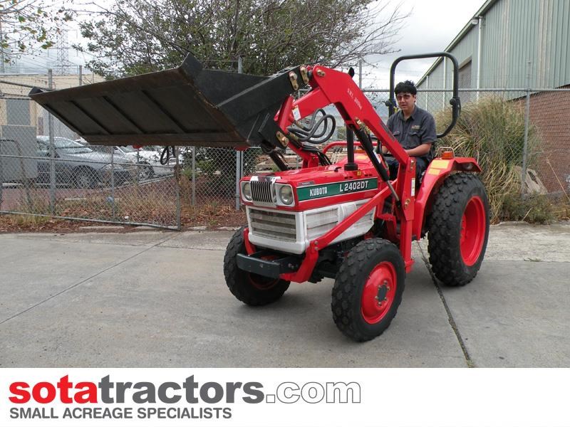 kubota l2402dt tractor + 4 in 1 loader + backhoe 646095 016