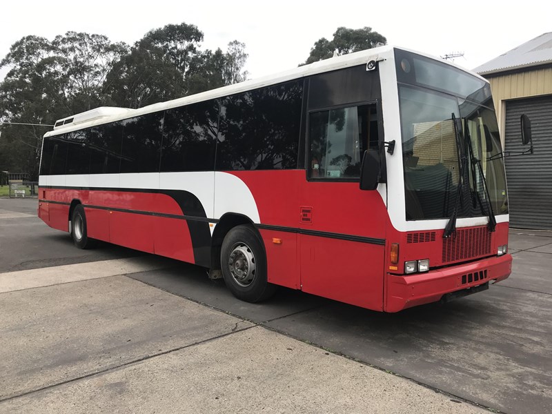 volvo b10m bus, 1992 model 725947 002