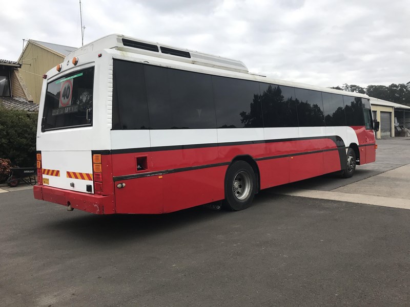 volvo b10m bus, 1992 model 725947 004