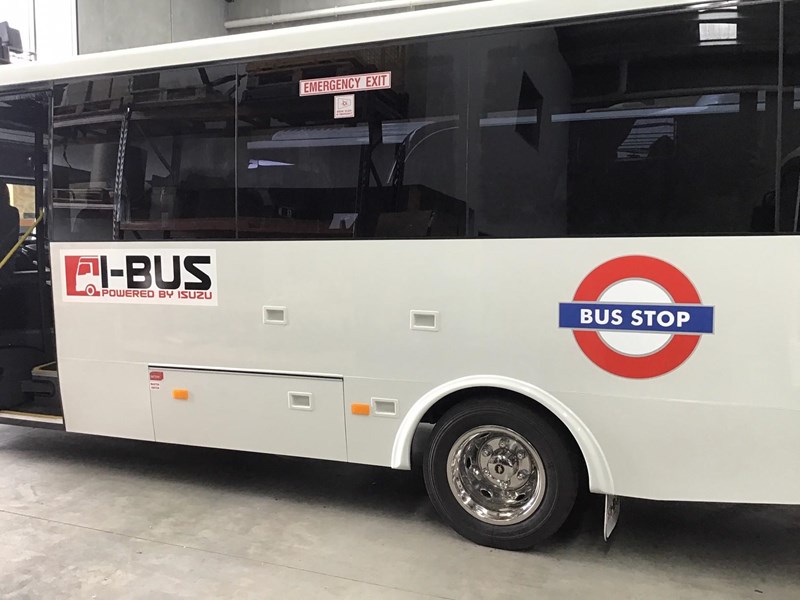isuzu i-bus nqr series 26-32 seater bus 786919 003