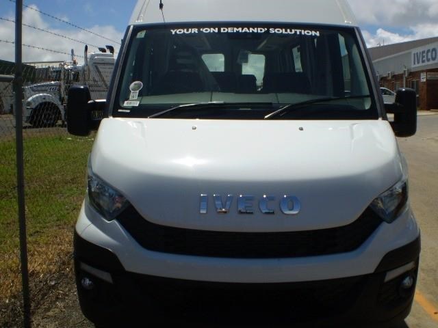 iveco daily 806775 003
