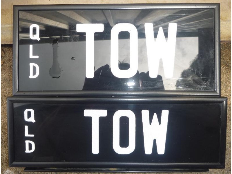 number plates tow 819628 001