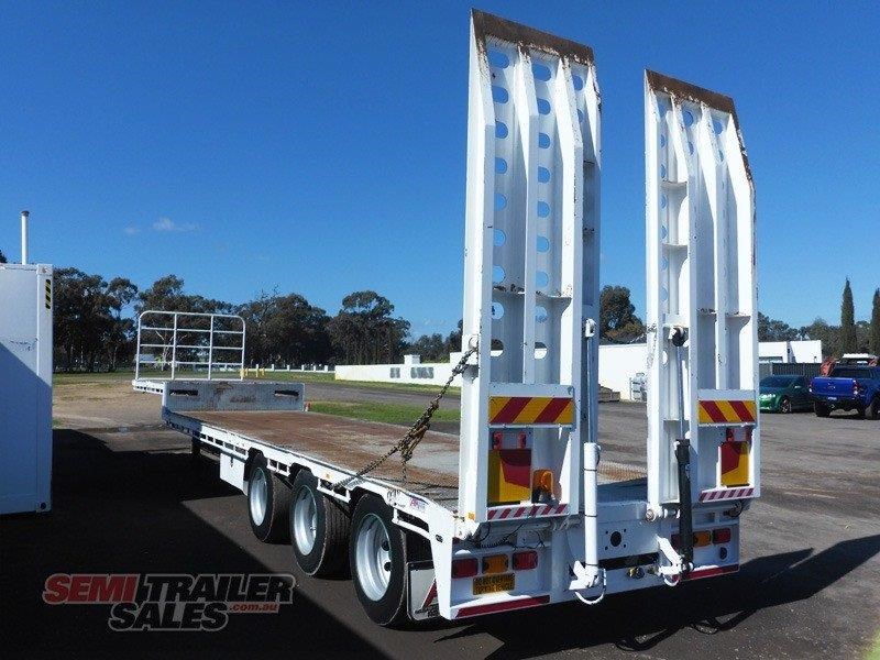 atm semi drop deck trailer with ramps 744228 020