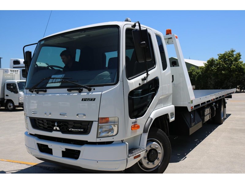 fuso fighter 838489 037
