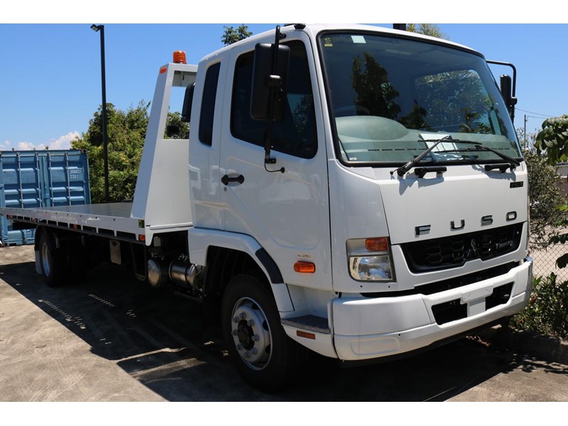 fuso fighter 838489 036