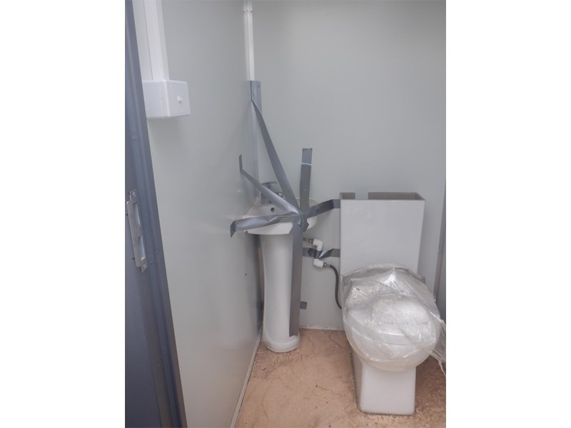 custom built single toilet 848153 006