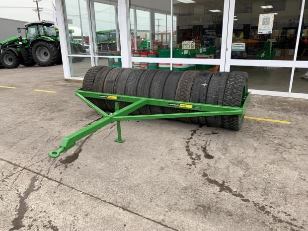 landquip 3m metre rubber tyre roller 859145 001