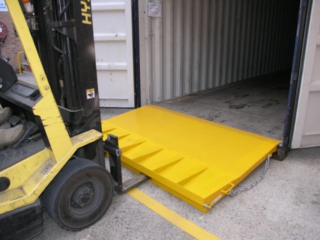 container ramp crn65 10091 003