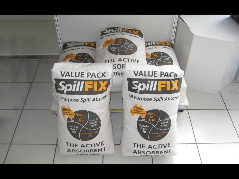 spillfix all purpose spill absorber 18173 001