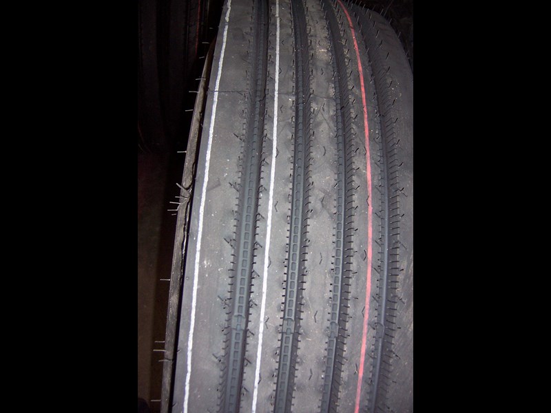other truck tyre 11r22.5 295/80r22.5 275/70r22.5 255/70r22.5 9.5r17.5 308926 005