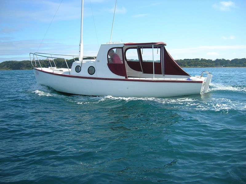 COUTA 23FT TIMBER HALF CABIN for sale Trade Boats, Australia