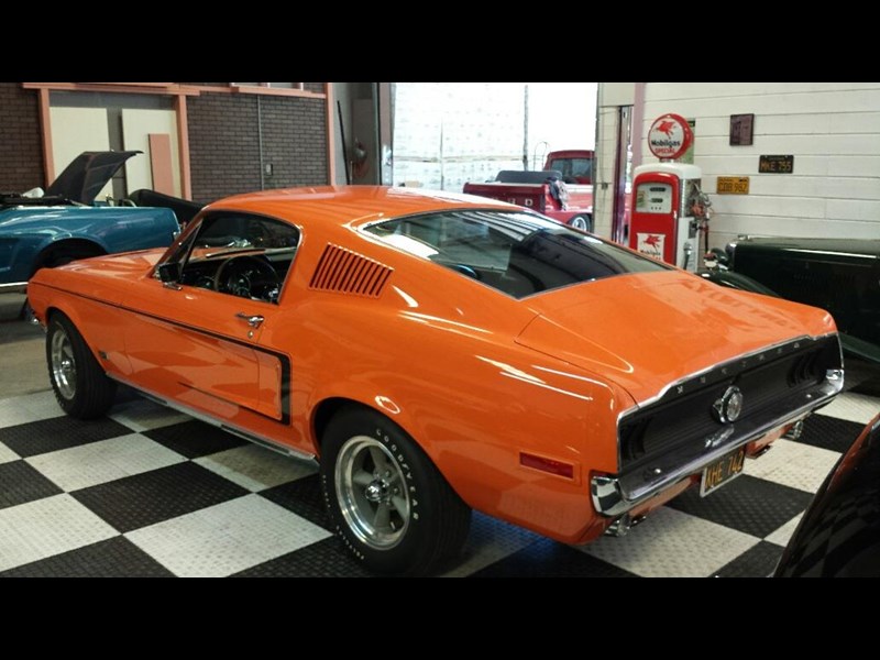 ford mustang 454638 011