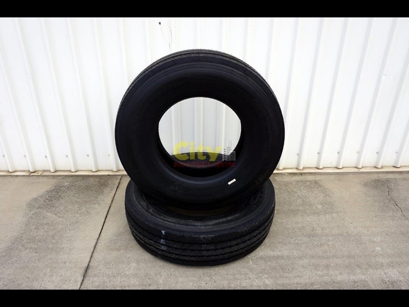 michelin 295/80r22.5 x multi steer tyre 503747 007