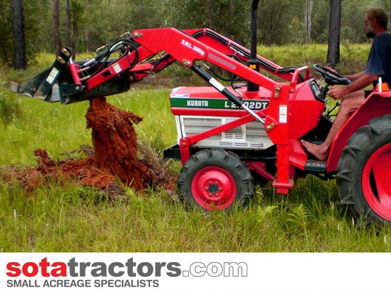 kubota l2202dt tractor + 4 in 1 loader + backhoe 644625 009