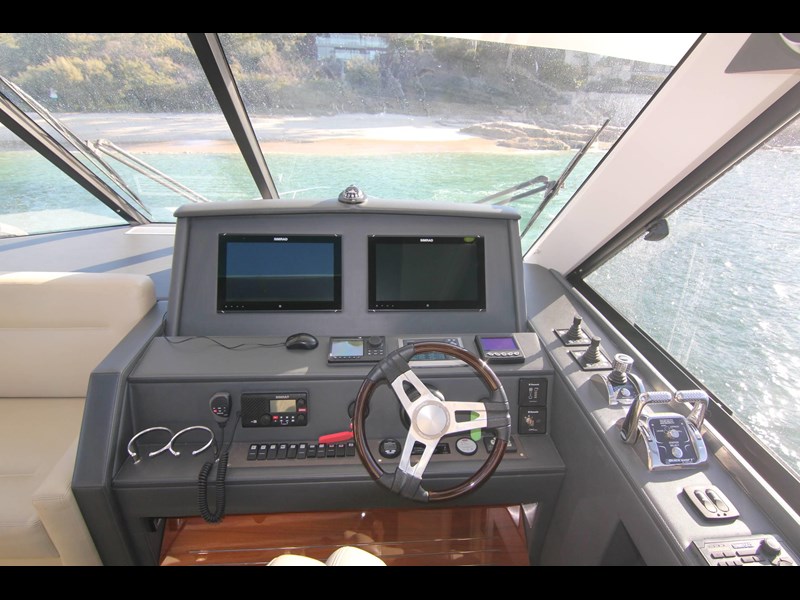 maritimo m54 cruising motoryacht 771181 051
