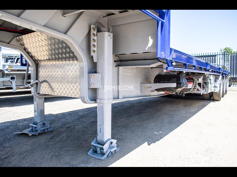 jamieson drop deck trailer - tri-axle - road train rated - 13.7m (45') 15597 025