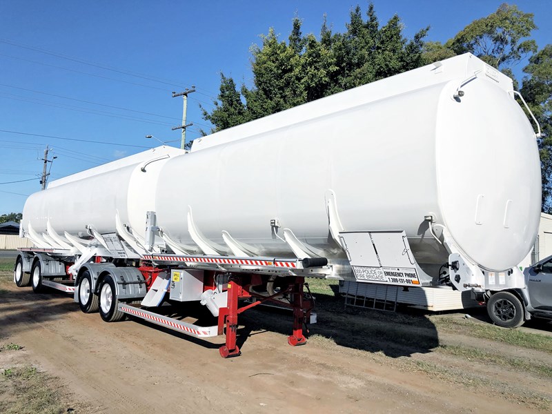 omega 19m b-double fuel tankers 794922 001