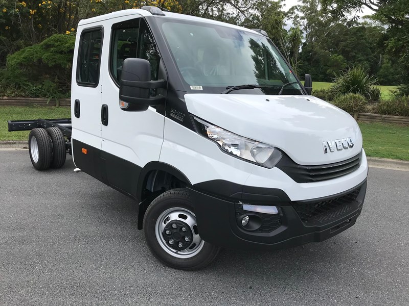 iveco daily 35s17 795409 001