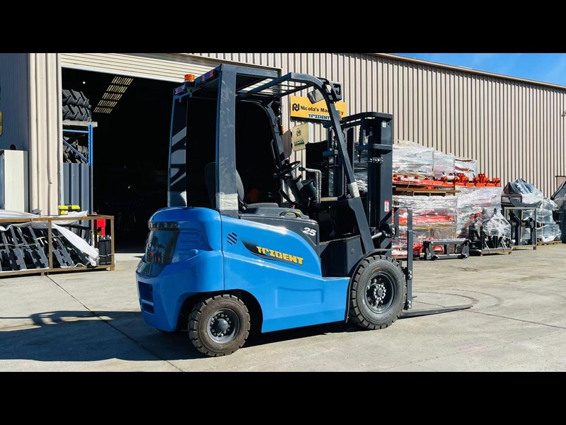 trident 2.5t electric forklift 851008 009