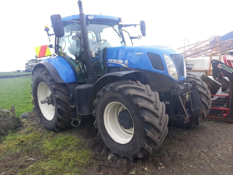 new holland t7.270 860608 001