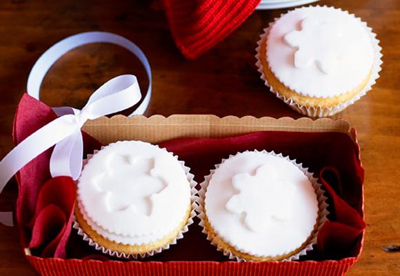**Christmas cupcakes**
<br><br>
Sweet and simple, these festive holly-day cupcakes will look adorable among your other Christmas treats. Or, leave them out on Christmas Eve as a cute snack for Santa!
<br><br>
[**Read the full recipe here**](https://www.womensweeklyfood.com.au/recipes/holly-christmas-cupcakes-1856|target="_blank") 