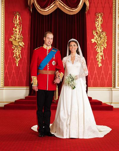 Prince William and Catherine's official wedding pictures
