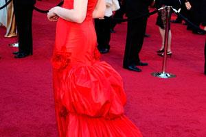 Anne Hathaway's amazing Oscars outfits