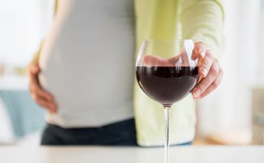 Should bar staff refuse to serve alcohol to pregnant women?