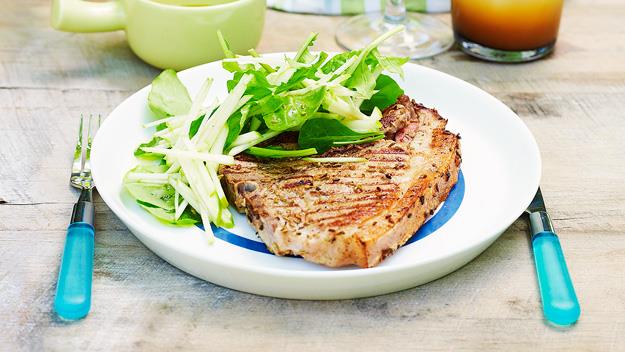 **[Pork chops with fennel salt and apple salad](https://www.womensweeklyfood.com.au/recipes/pork-chops-with-fennel-salt-and-apple-salad-17014|target="_blank")**

Treat yourself to something a little bit different with this refreshing fennel salt and apple salad, complete with lean, juicy pork.