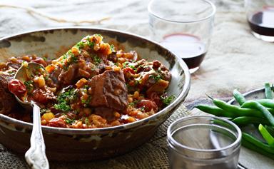 Slow-cooked beef with barley