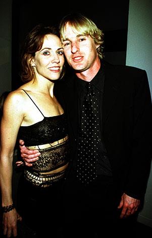 Sheryl Crow dedicated a song to former flame Owen Wilson.