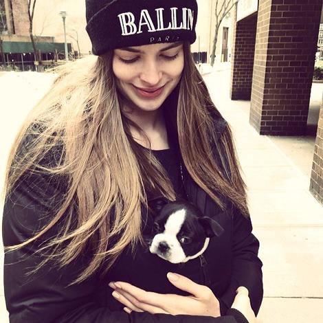Model off-duty: Robyn Lawley with her beloved puppy Reilly.