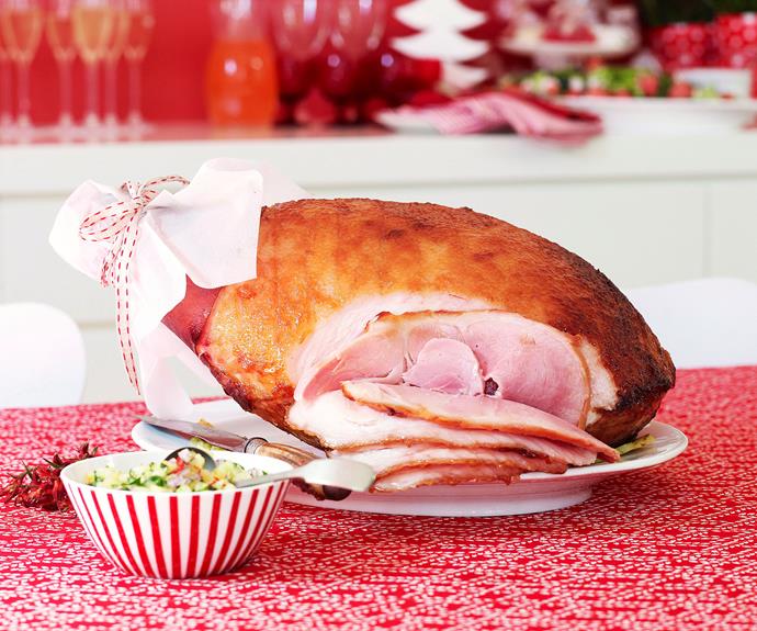 **[Julie Goodwin's pineapple glazed ham](https://www.womensweeklyfood.com.au/recipes/julie-goodwins-pineapple-glazed-ham-29565|target="_blank")**

This delicious Christmas ham from the mind of Masterchef winner, Julie Goodwin, celebrates Australian Christmas flavours with a stunning and sweet pineapple glaze.