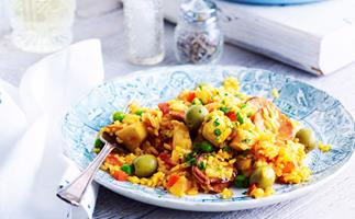 chicken and chorizo paella recipe
