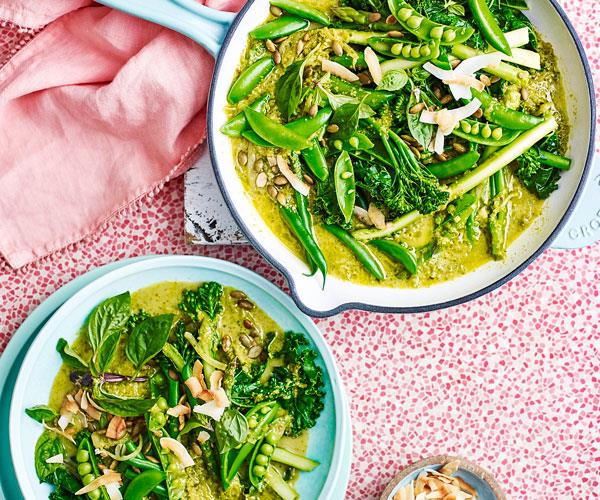 **[Very green veggie curry](https://www.womensweeklyfood.com.au/recipes/green-veggie-curry-31327|target="_blank")**

This fragrant curry is a great way to get more veggies into your day. Full of fresh beans, asparagus, broccolini and the vibrant flavours of lemongrass and ginger, and it can be on your table in 30 minutes