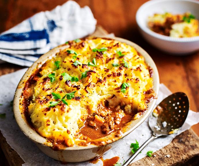 **[Slow-cooker cottage pie](https://www.womensweeklyfood.com.au/recipes/slow-cooker-cottage-pie-32472|target="_blank")**

We've made the classic comfort food in the slow cooker for ease. Seasoned beef topped with buttery mash and browned under the grill to finish.