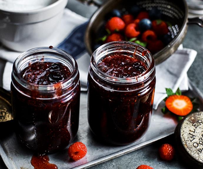 Ingredient>mixedberry jam